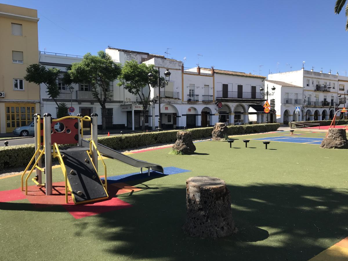 Apartamento Ribera Del Rio Hotel El Puerto de Santa Maria Exterior photo